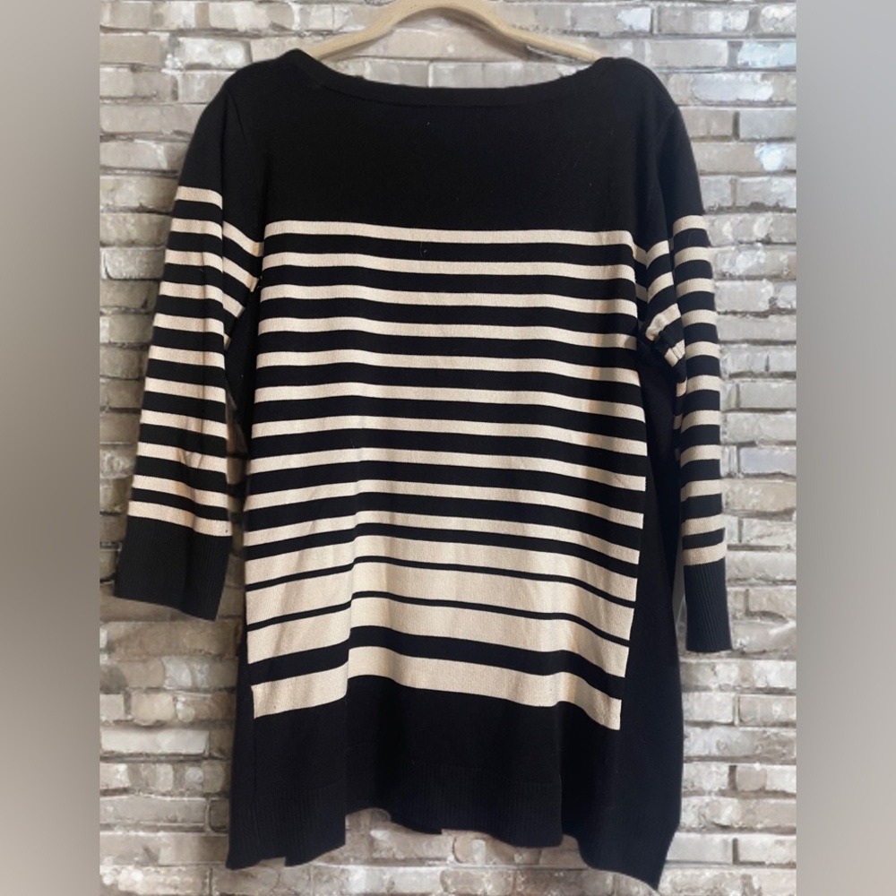 Karen Scott Women's Black and Cream Striped Sweater Size 2X